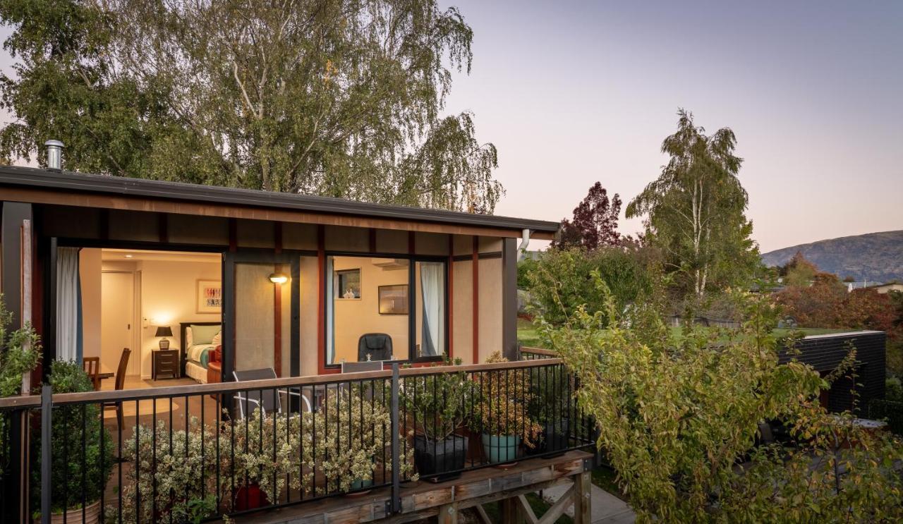 Private And Peaceful Studio Apartment Wanaka Exteriör bild