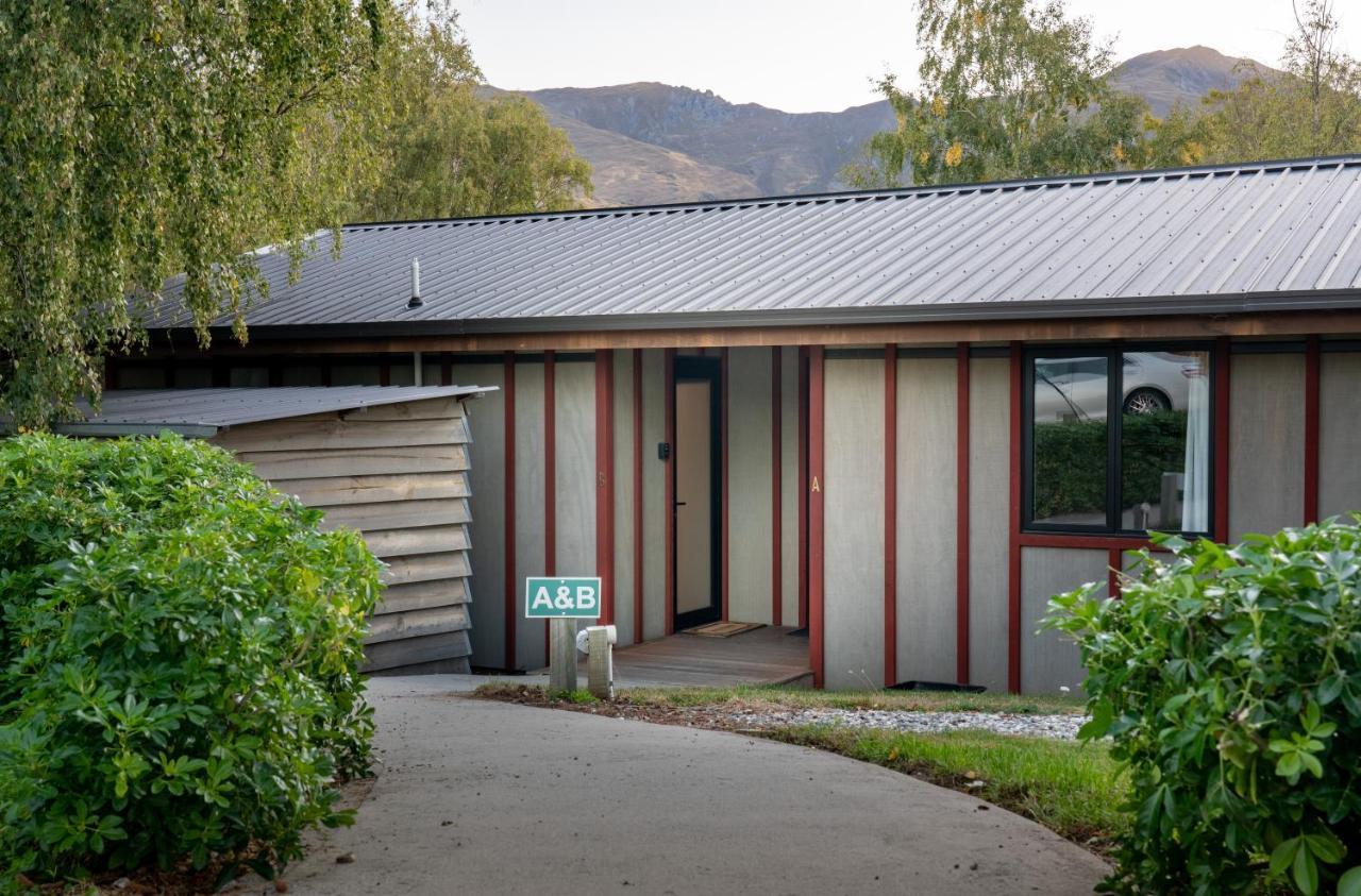 Private And Peaceful Studio Apartment Wanaka Exteriör bild